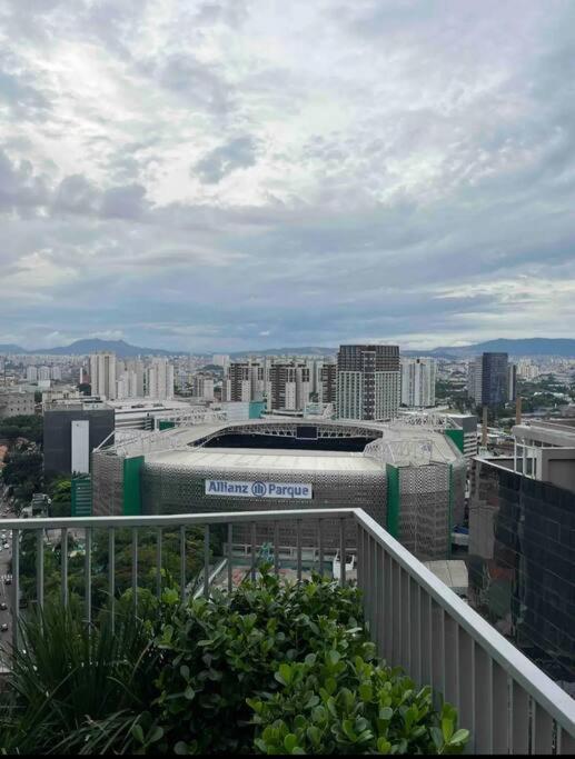 Ao Lado Do Allianz Parque